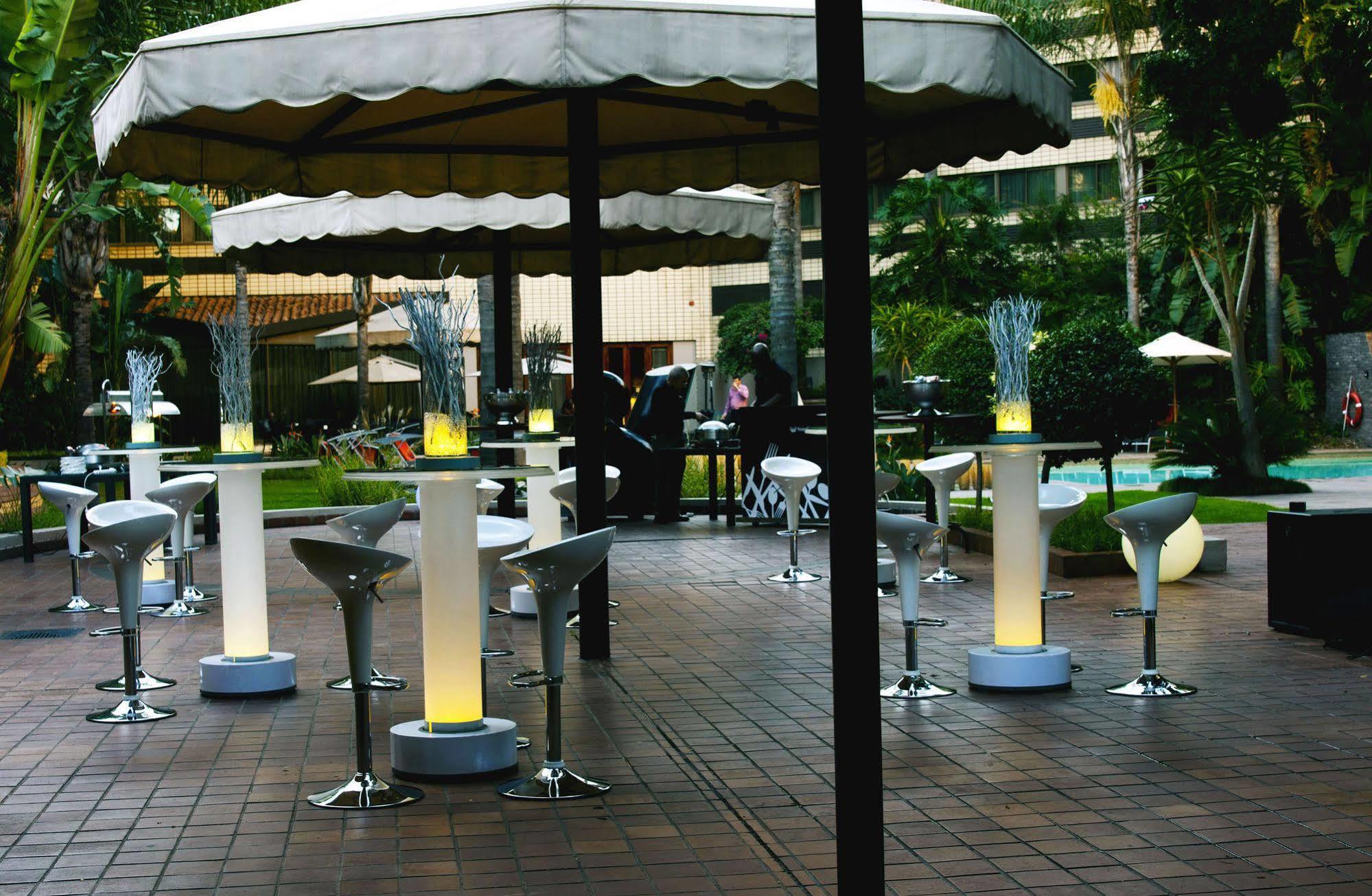 Southern Sun Pretoria-Noord Dış mekan fotoğraf